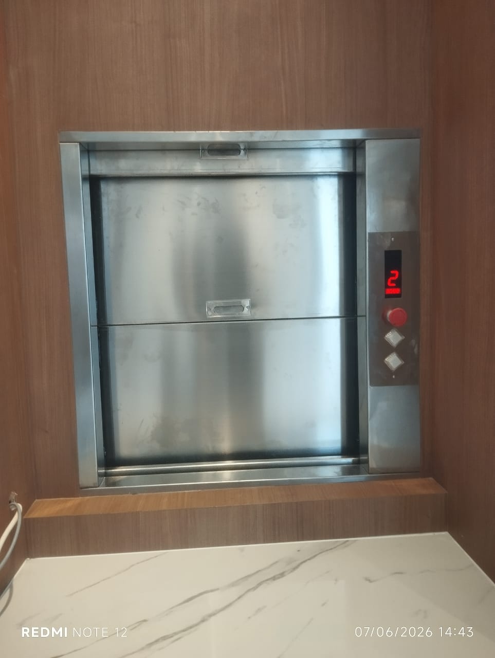 Dokumentasi proyek lift Samudera Kreasi Indolift